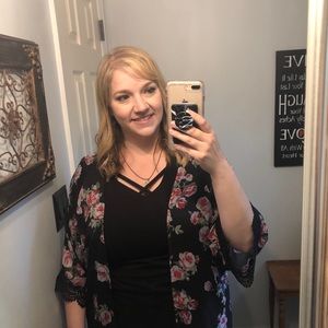 Meet your Posher, Brooke